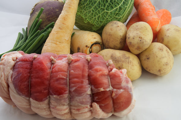 Carvery at Home Hamper serves 4/6 people