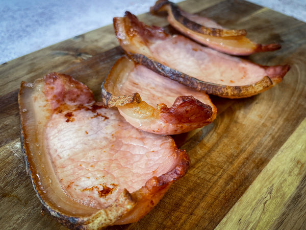 Plain Back Dry Cured Bacon. 6 slices per Pack approx 250g - **BEST SELLER**