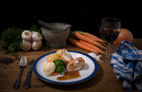 Classic roast chicken, vegetables, roast potatoes and gravy